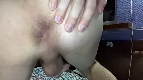 leo_cutie online show from 11.26.25