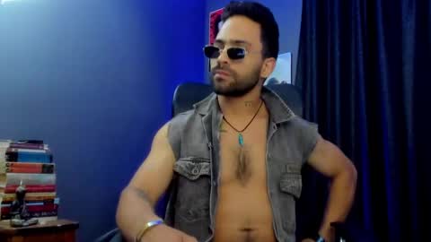 Leo  Diaz online show from 01.21.25