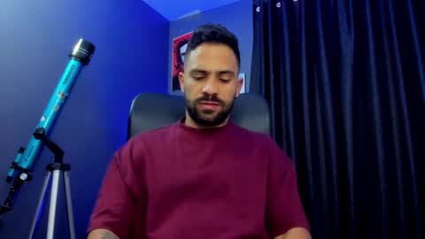 Leo  Diaz online show from 02.14.25