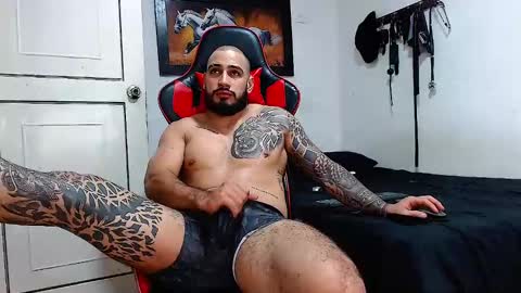 Snapshot of leonidas_k18 chatting on 12.26.24 ANDRES online show from 12.26.24