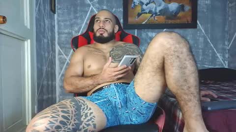 Snapshot of leonidas_k18 chatting on 10.14.25 ANDRES online show from 10.14.25