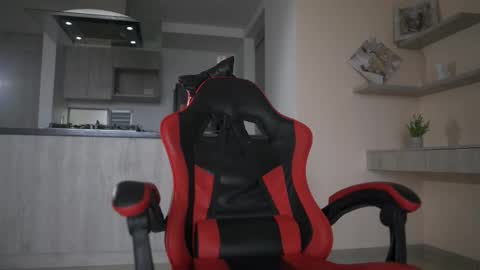 Snapshot of leosalvatore_ chatting on 09.19.25 Leo Salvatore online show from 09.19.25