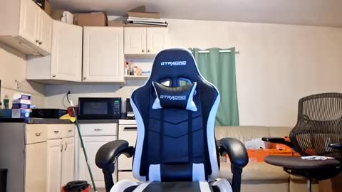 Snapshot of leppard6148 chatting on 12.03.24 Keith online show from 12.03.24