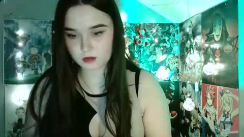 Snapshot of leraaa72 chatting on 12.13.24 little secret online show from 12.13.24