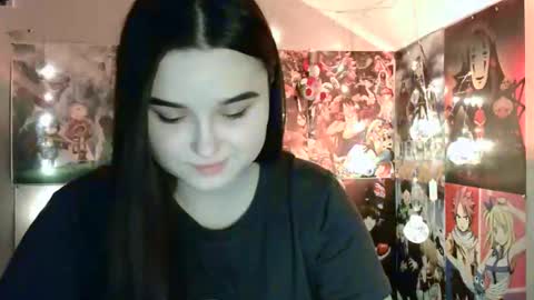 Snapshot of leraaa72 chatting on 12.14.24 little secret online show from 12.14.24