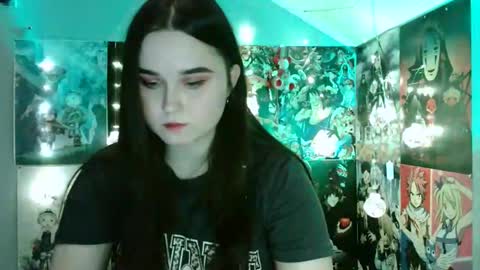 Snapshot of leraaa72 chatting on 12.14.24 little secret online show from 12.14.24