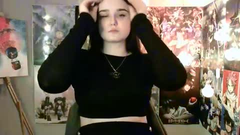 Snapshot of leraaa72 chatting on 01.17.25 little secret online show from 01.17.25