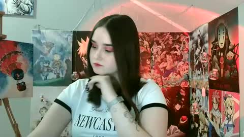 Snapshot of leraaa72 chatting on 01.28.25 little secret online show from 01.28.25