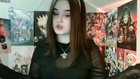 Snapshot of leraaa72 chatting on 02.07.25 little secret online show from 02.07.25