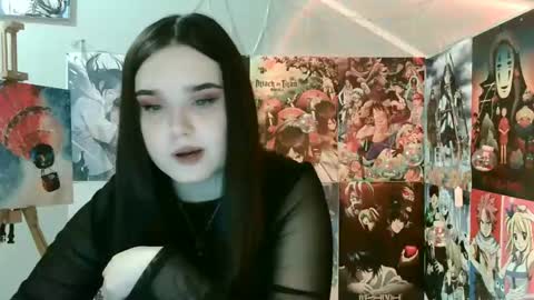 Snapshot of leraaa72 chatting on 02.11.25 little secret online show from 02.11.25