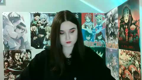 Snapshot of leraaa72 chatting on 03.10.25 little secret online show from 03.10.25