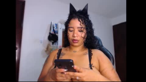 Snapshot of leslycarsson chatting on 09.09.25 lesly online show from 09.09.25