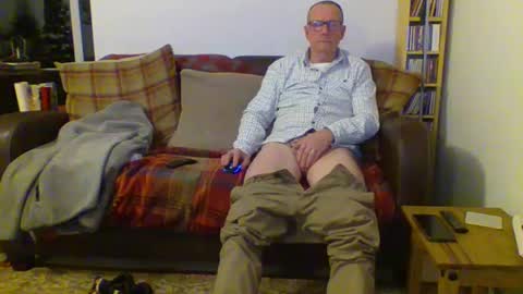 Snapshot of letmestrip chatting on 12.23.24 paul online show from 12.23.24