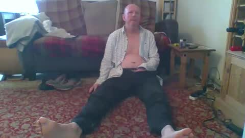 Snapshot of letmestrip chatting on 01.12.25 paul online show from 01.12.25