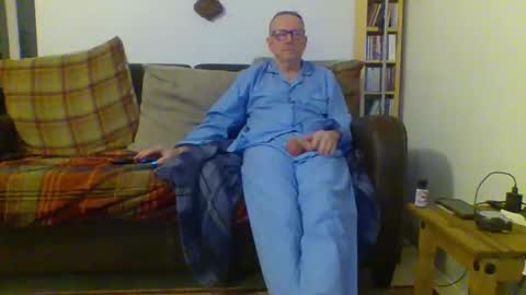 Snapshot of letmestrip chatting on 02.26.25 paul online show from 02.26.25