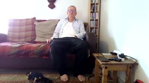 Snapshot of letmestrip chatting on 09.09.25 paul online show from 09.09.25