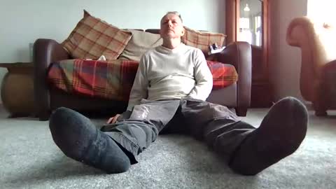 Snapshot of letmestrip chatting on 10.07.25 paul online show from 10.07.25