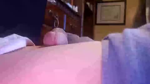 Snapshot of letslookateach chatting on 02.11.25 letslookateach online show from 02.11.25