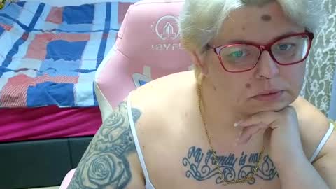 Lexi und Lex online show from 01.15.25