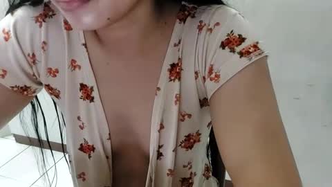 Snapshot of lexi818 chatting on 12.29.24 lexianna online show from 12.29.24