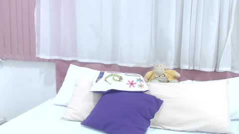 Gabrielle online show from 02.15.25