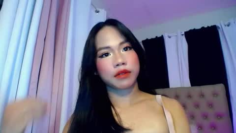 Snapshot of lexi_foru chatting on 11.29.25 lexi_foru online show from 11.29.25
