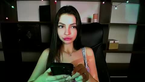 Snapshot of lexi_jos chatting on 02.13.25 Alexia online show from 02.13.25