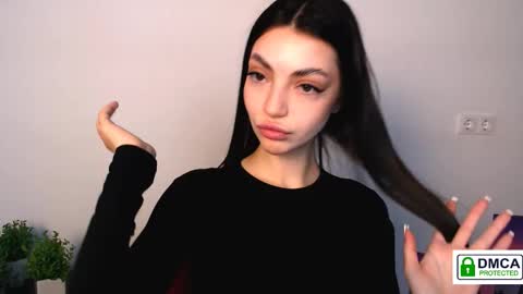 Snapshot of lexi_jos chatting on 10.05.25 Alexia online show from 10.05.25