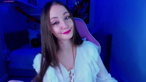 Snapshot of lexi_split chatting on 10.31.25 Lexi GTM2 MonWedThurSatSun 1000am-400pm online show from 10.31.25