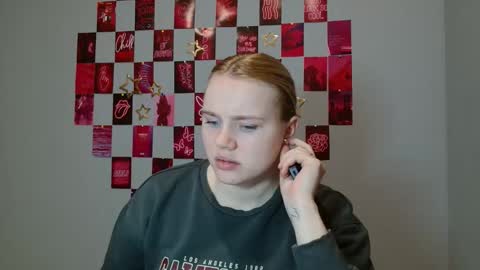 Leyla online show from 12.05.25