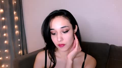 Snapshot of li_noen chatting on 01.29.25 Li  online show from 01.29.25