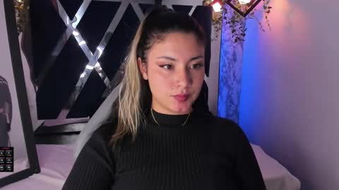 Snapshot of lia_14_ chatting on 01.04.25 Lia online show from 01.04.25