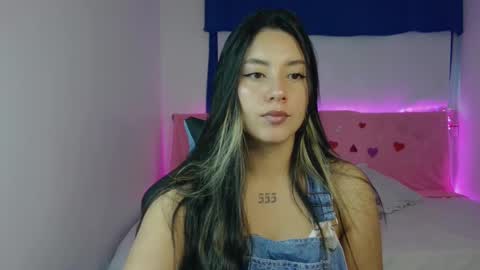 Snapshot of lia_14_ chatting on 02.23.25 Lia online show from 02.23.25