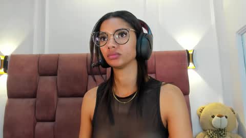 Snapshot of lia_girl2 chatting on 01.09.25 Lia online show from 01.09.25
