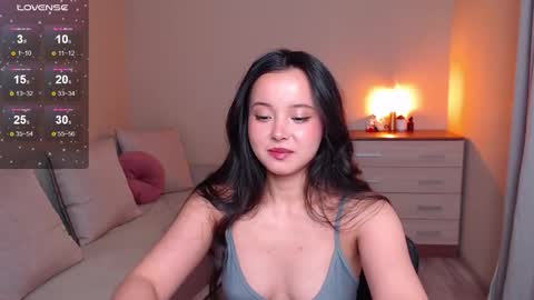 Snapshot of lia_hetty chatting on 10.09.25 L I A online show from 10.09.25
