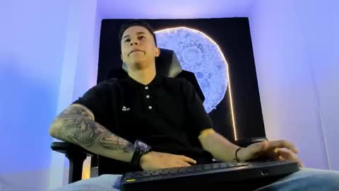 Snapshot of liaamsmiith_ chatting on 11.07.25 Liam Smith online show from 11.07.25