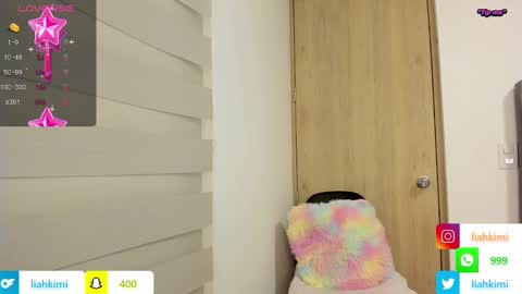 Snapshot of liahkimi chatting on 01.14.25 Lia online show from 01.14.25