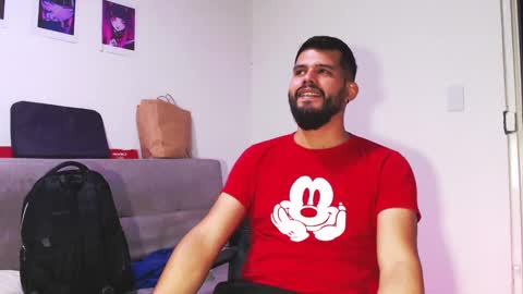 Snapshot of liam_borges chatting on 02.19.25 liam_borges online show from 02.19.25