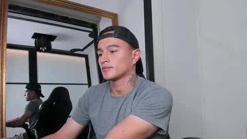 LiamDeep online show from 10.02.25