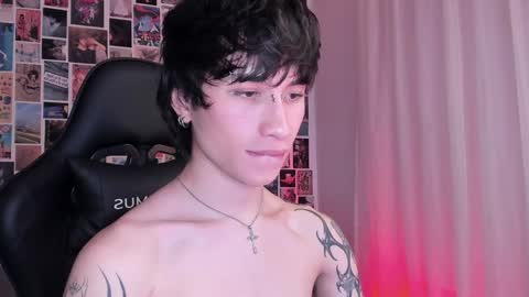 Snapshot of liamelf chatting on 01.19.25 Liam online show from 01.19.25