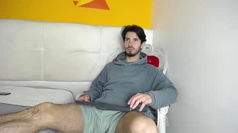 Snapshot of liamluxe chatting on 01.26.25 LiamLuxe online show from 01.26.25