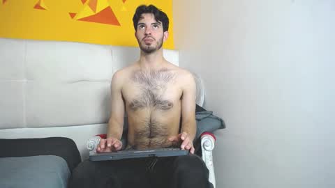 Snapshot of liamluxe chatting on 03.05.25 LiamLuxe online show from 03.05.25