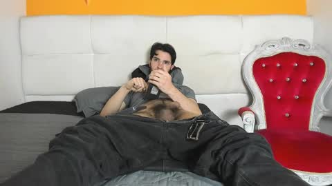 Snapshot of liamluxe chatting on 03.11.25 LiamLuxe online show from 03.11.25