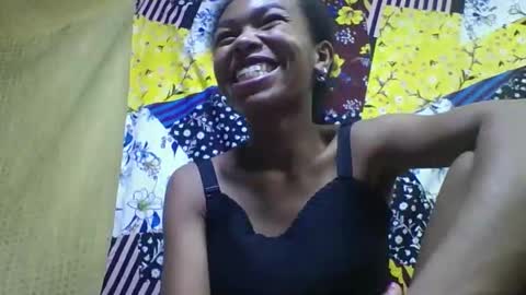 liaraisha online show from 10.28.25