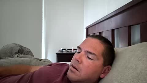 Snapshot of lickitwell29 chatting on 02.17.25 lickitwell29 online show from 02.17.25