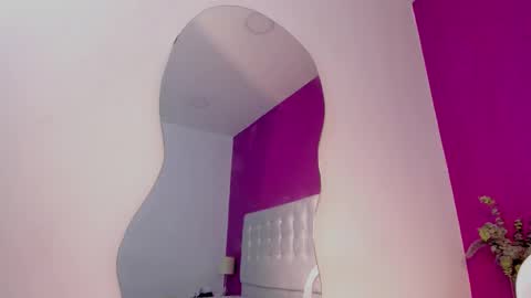 Snapshot of lievelinng chatting on 09.10.25 lievelinng online show from 09.10.25