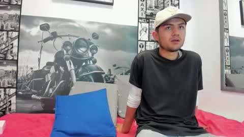 light_haze475096 online show from 11.25.25