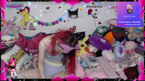 Snapshot of likemyashe chatting on 02.01.25 LikeMyAshe online show from 02.01.25