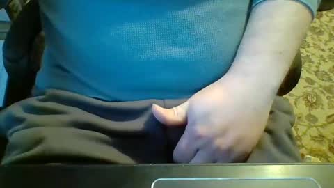 Snapshot of likestobewatchedm chatting on 03.09.25 N online show from 03.09.25