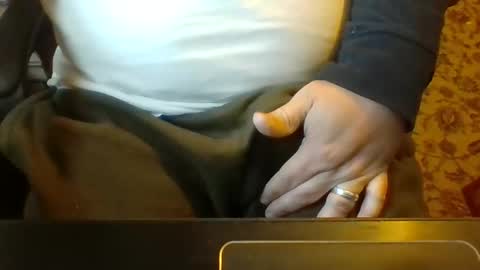 Snapshot of likestobewatchedm chatting on 10.26.25 N online show from 10.26.25